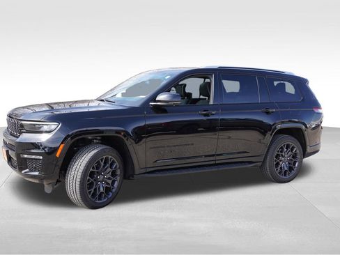 Certified 2023 Jeep Grand Cherokee L Summit image 10
