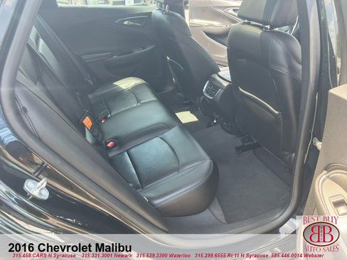 Used 2016 Chevrolet Malibu LT w/ Leather Package FWD image 11