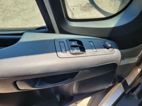 Used 2026 RAM ProMaster 3500 w/ Quick Order Package 22G SLT FWD image 7