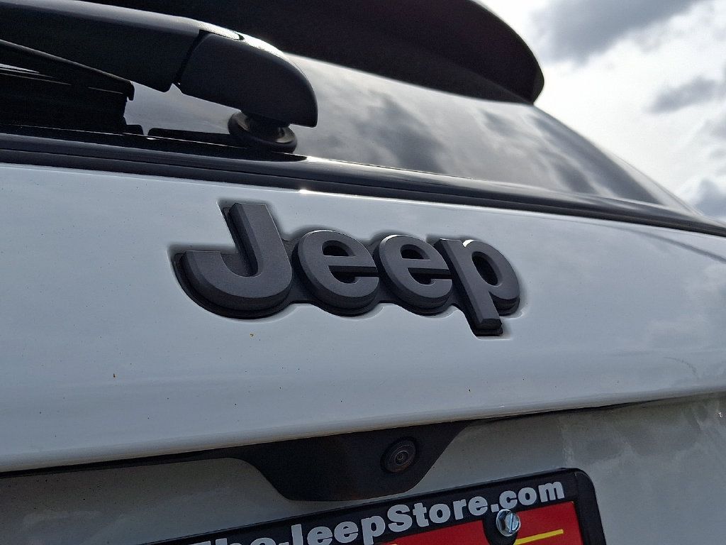Certified 2025 Jeep Compass Limited w/ High Altitude Package AWD/4WD image 30