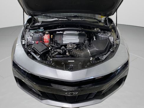 Used 2019 Chevrolet Camaro SS image 24