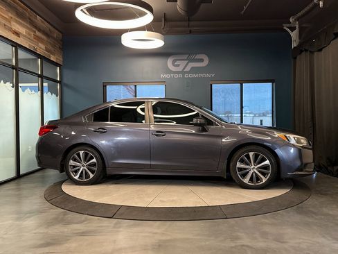 Used 2016 Subaru Legacy 2.5i Limited image 2