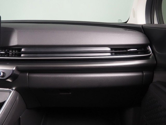 Used 2025 Kia Carnival SX Prestige FWD image 54