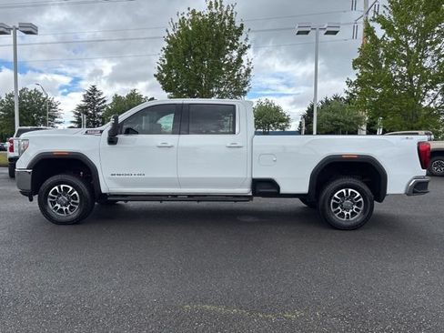 Used 2023 GMC Sierra 2500 SLE w/ SLE Convenience Package AWD/4WD image 2
