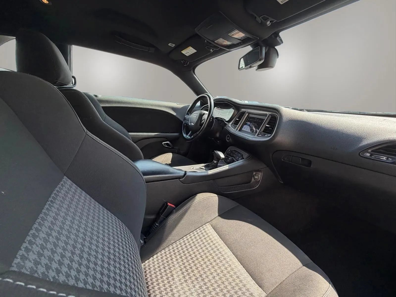 Used 2023 Dodge Challenger GT RWD image 15