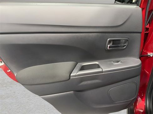 Used 2022 Mitsubishi Outlander Sport FWD image 26