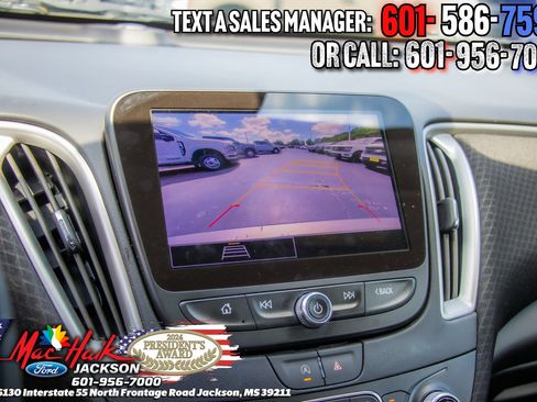 Used 2025 Chevrolet Malibu LT FWD image 13