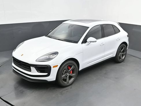 New 2026 Porsche Macan S AWD/4WD image 22