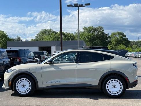 Used 2025 Ford Mustang Mach-E GT AWD/4WD image 47