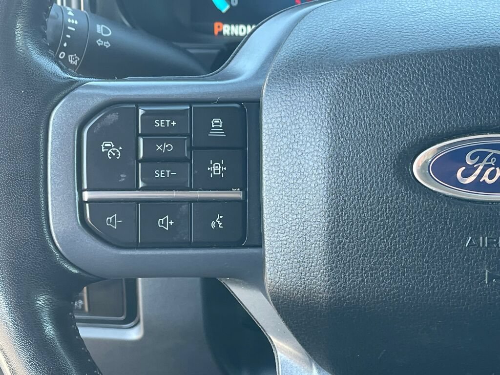 Used 2023 Ford F350 Lariat w/ Lariat Ultimate Package AWD/4WD image 18