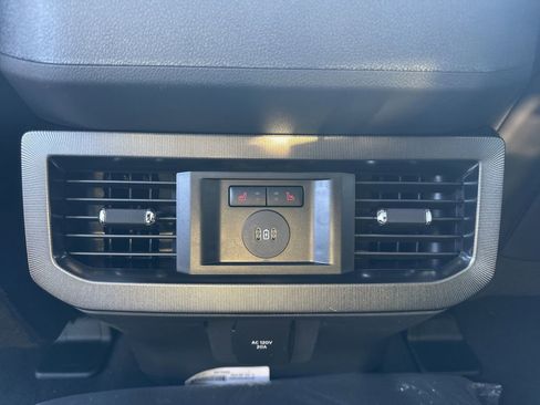 New 2026 Ford F250 Platinum image 22