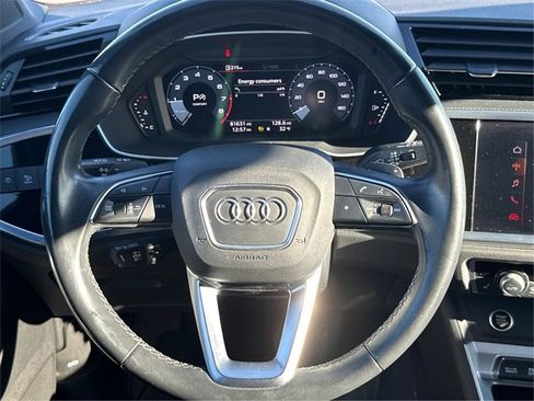 Used 2021 Audi Q3 2.0T Premium Plus w/ Premium Plus Package image 21