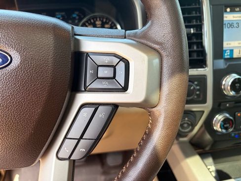 Used 2018 Ford F150 Lariat w/ Equipment Group 502A Luxury AWD/4WD image 34