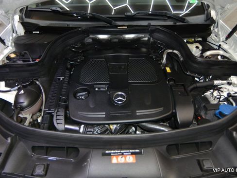 Used 2015 Mercedes-Benz GLK 350 2WD image 32