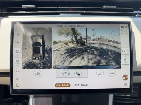 Used 2024 Land Rover Range Rover Autobiography AWD/4WD image 16
