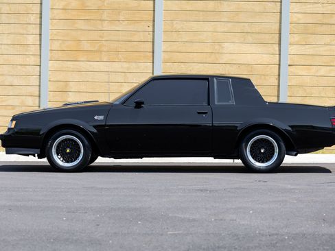 Used 1987 Buick Regal Coupe RWD image 8