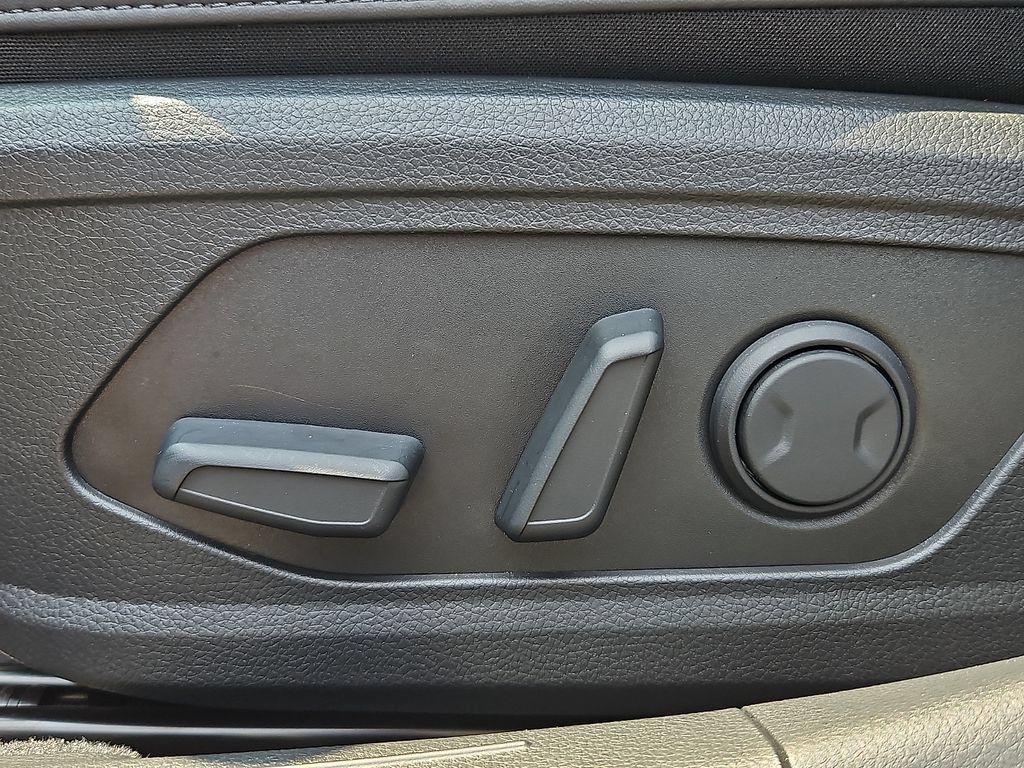 Certified 2026 Kia K5 GT-Line w/ GT-Line Premium Package FWD image 30