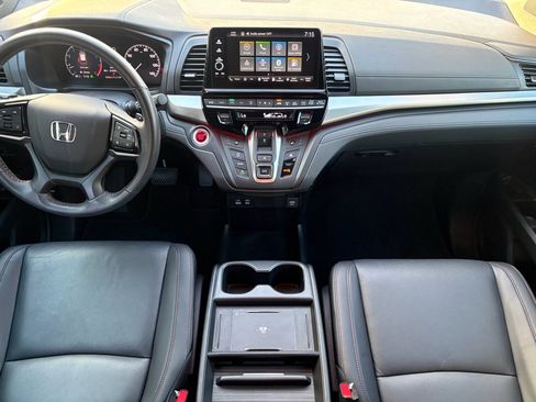 Certified 2025 Honda Odyssey Sport-L image 2