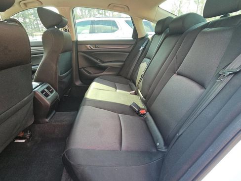 Used 2019 Honda Accord EX image 9