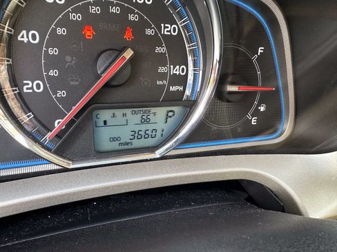 Used 2014 Toyota RAV4 Limited AWD/4WD image 14