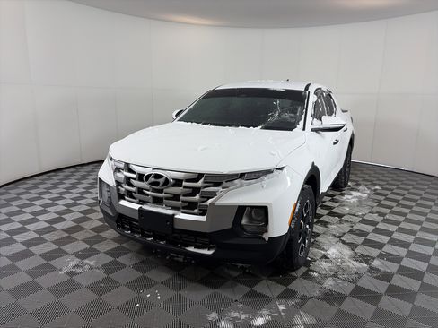 Certified 2023 Hyundai Santa Cruz SEL image 2