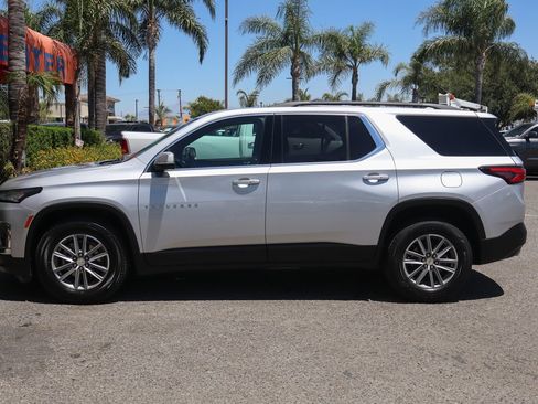 Used 2022 Chevrolet Traverse LT image 5