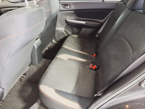 Used 2016 Subaru Crosstrek 2.0i Premium AWD/4WD image 9