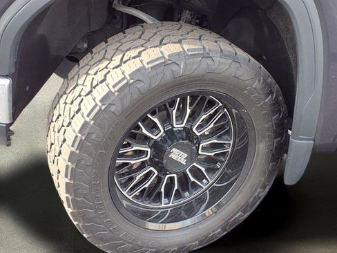 Used 2022 GMC Sierra 1500 SLT w/ SLT Premium Plus Package image 28