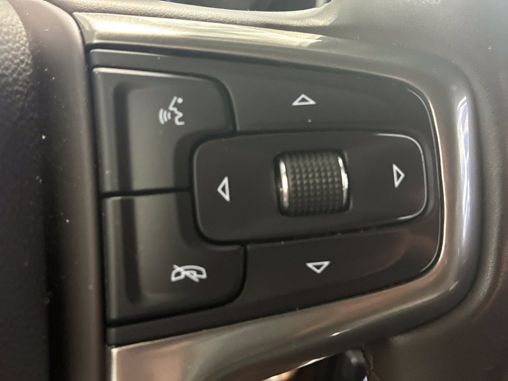Used 2024 Chevrolet Silverado 2500 LTZ w/ LTZ Premium Package AWD/4WD image 28