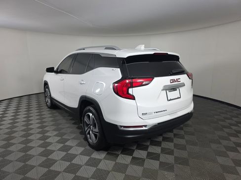 Used 2020 GMC Terrain SLT FWD image 3