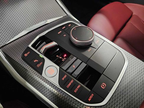 Used 2025 BMW 330i xDrive Sedan w/ M Sport Package image 22