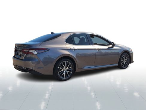 Certified 2024 Toyota Camry XLE image 6