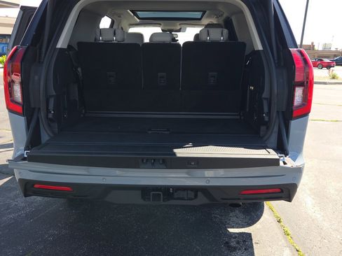 Used 2025 Ford Expedition Active AWD/4WD image 23