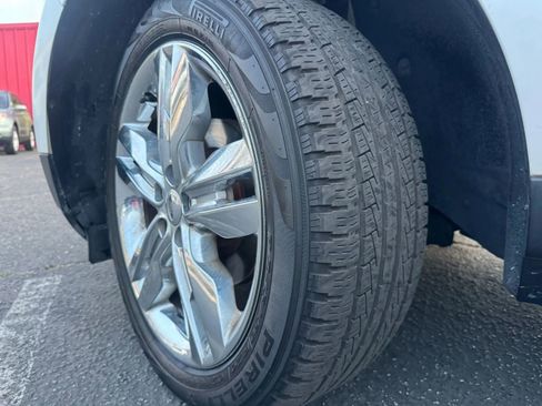 Used 2011 Ford Edge SEL w/ 202A Rapid Spec Order Code image 28