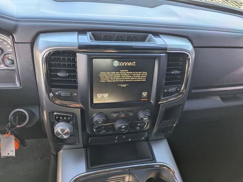 Used 2016 RAM 1500 Sport RWD image 17