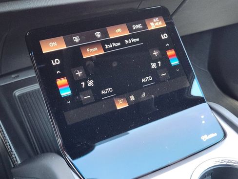 New 2026 Cadillac Vistiq Sport AWD/4WD image 19