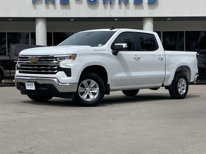 Used 2025 Chevrolet Silverado 1500 LT