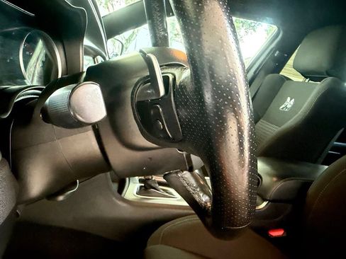 Used 2020 Dodge Charger Scat Pack RWD image 41