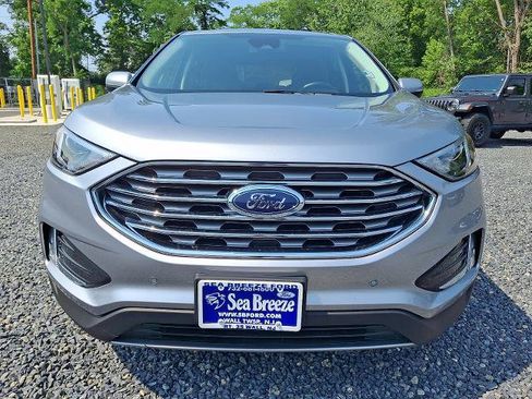 Certified 2024 Ford Edge Titanium AWD/4WD image 2