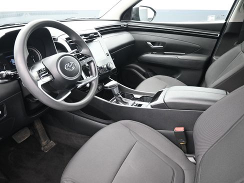 Used 2022 Hyundai Tucson SE image 10