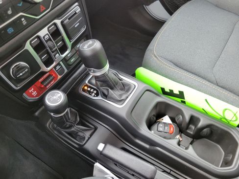 Used 2025 Jeep Wrangler Unlimited Sport S 4xe image 15