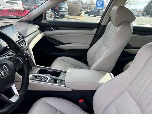 Certified 2022 Honda Accord Touring image 14