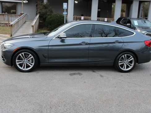 Used 2017 BMW 340i Gran Turismo xDrive image 4