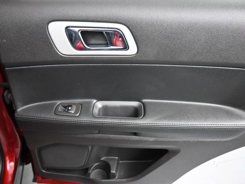 Used 2015 Ford Explorer Sport w/ Equipment Group 401A image 40