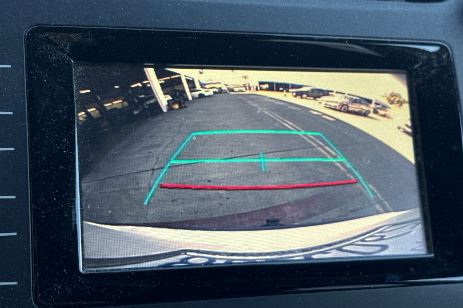 Used 2019 Toyota Highlander LE FWD image 10