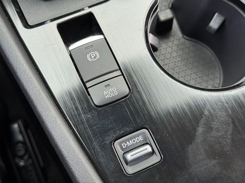 Used 2023 Nissan Rogue SV FWD image 27