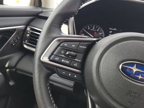 Used 2025 Subaru Outback Touring AWD/4WD image 9