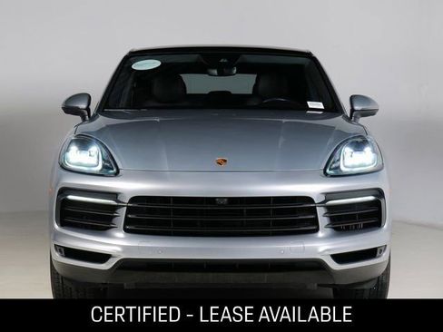 Used 2022 Porsche Cayenne Coupe image 6