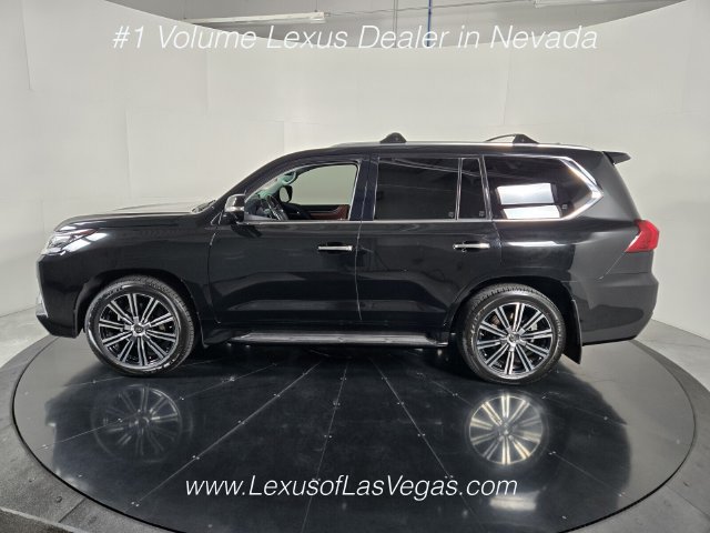 Used 2018 Lexus LX 570 4WD w/ Luxury Package image 3