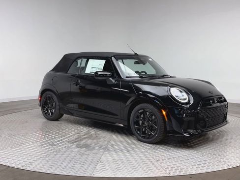 New 2026 MINI Cooper S image 2